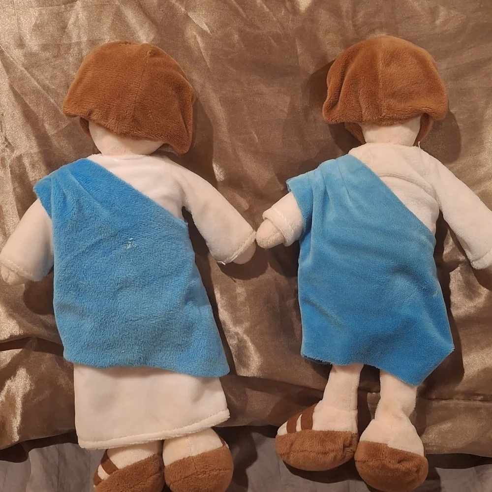 Plush Figure Toy in Blue Robe - Soft Comfort Toy - Picture 2 of 2